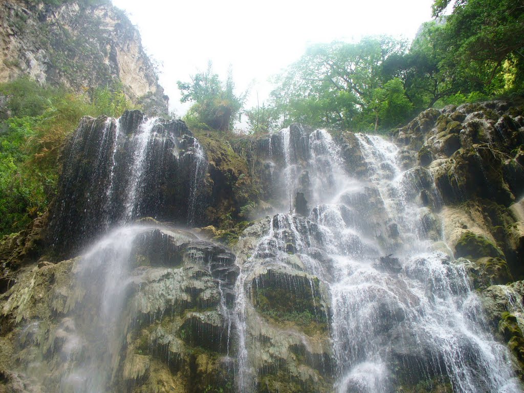 GRUTAS DE TOLANTONGO by Geojedi