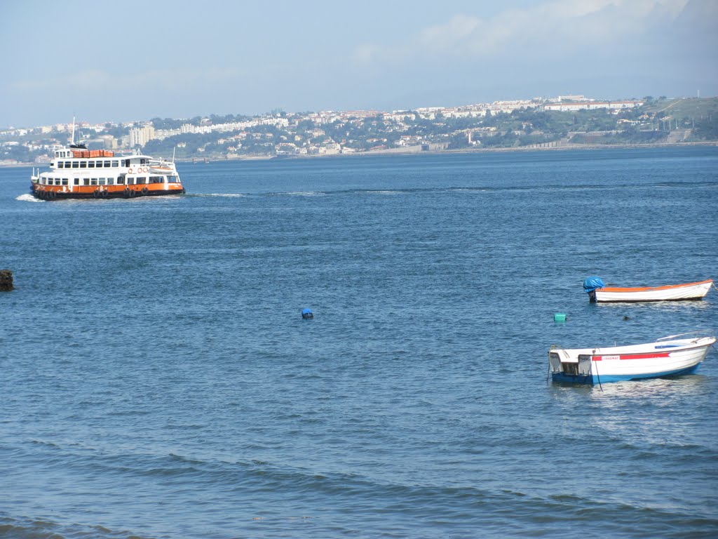 Rio Tejo visto de Porto Brandão, 2010Mai by Luís Paiva Boléo