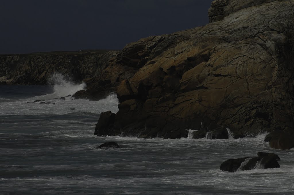 Quiberon, Morbihan, die "Wilde Küste" bei miesem Wetter by Uwe Gehring