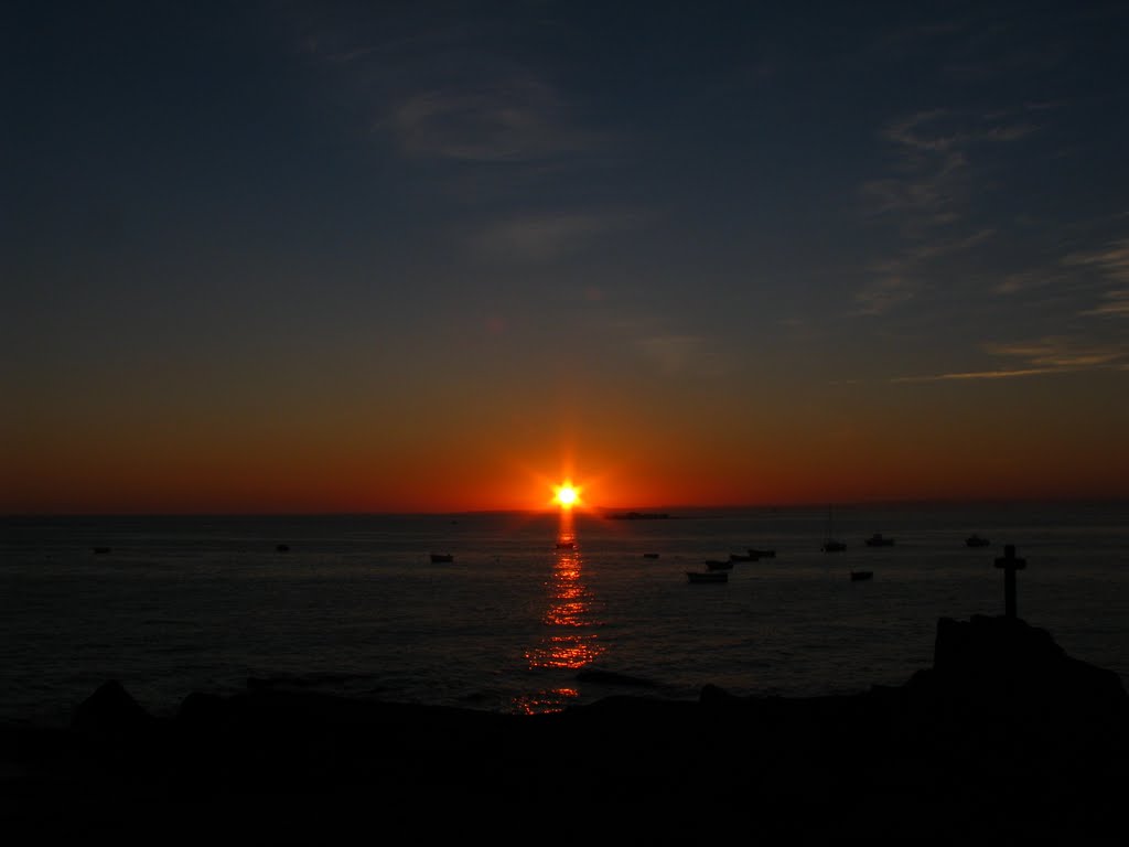 Levée du soleil au plage de Lividic by Klein-Bonsels_je suis charlie!