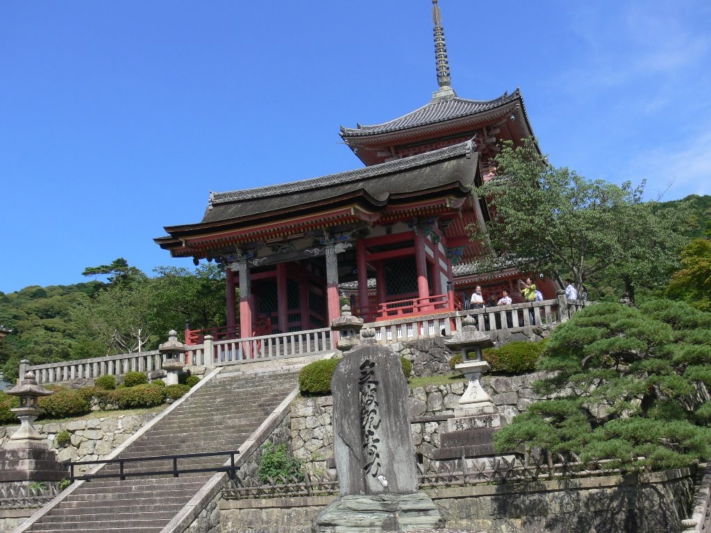 Kiyomizu-dera by rongcoithit