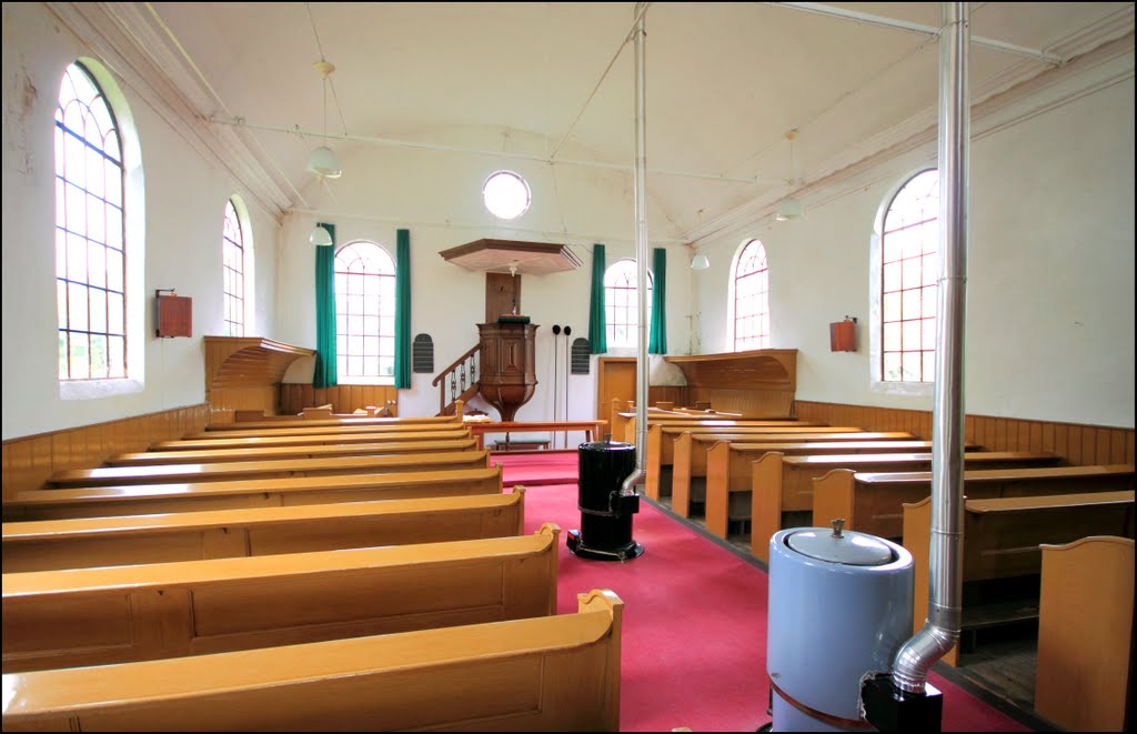 Overschild: Interieur Hervormde kerk by © Dennis Wubs