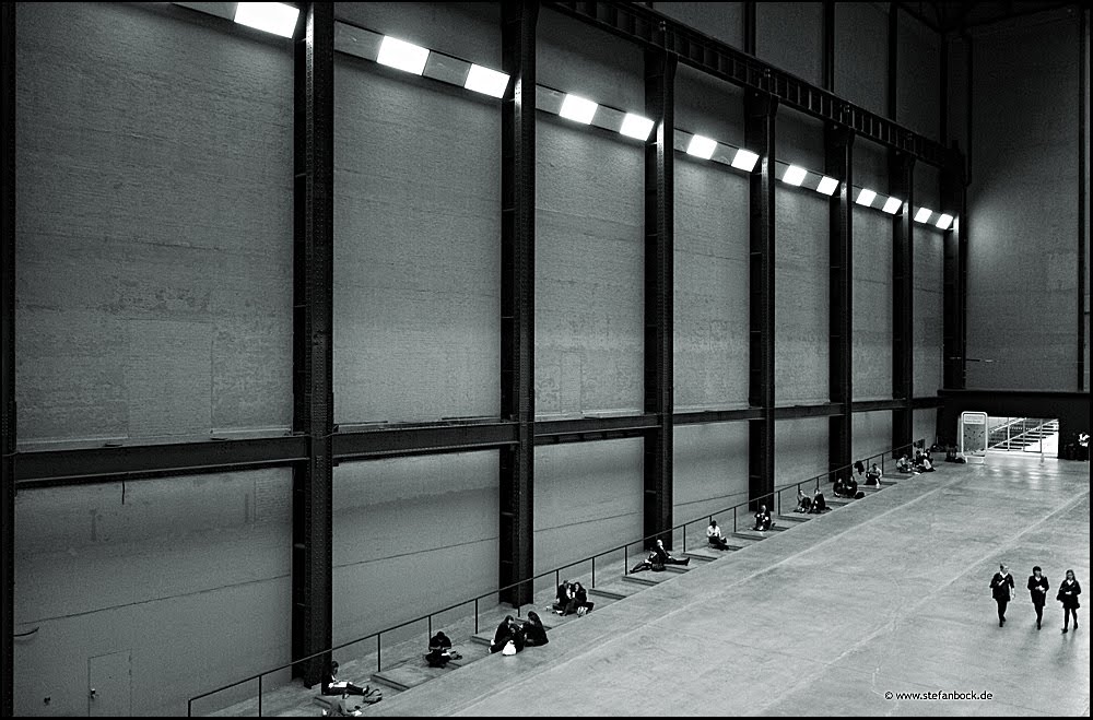 Tate Modern, London by Stefan Bock