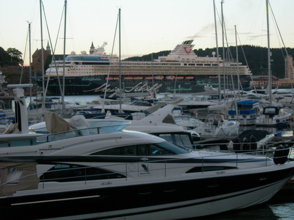 Aker Brygge, Oslo, Norway by Maja...