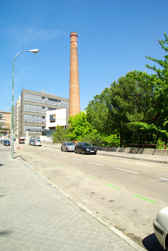 MADRID VERDE PARQUE DEL RASTRO (GASOMETRO) by Concepcion AMAT ORTA…