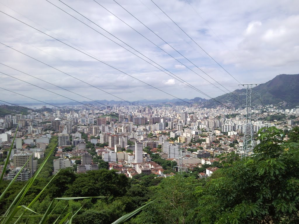 View from Pico do Papagaio's base / Vista desde a base do Pico do Papagaio - 1 by Rafaellt