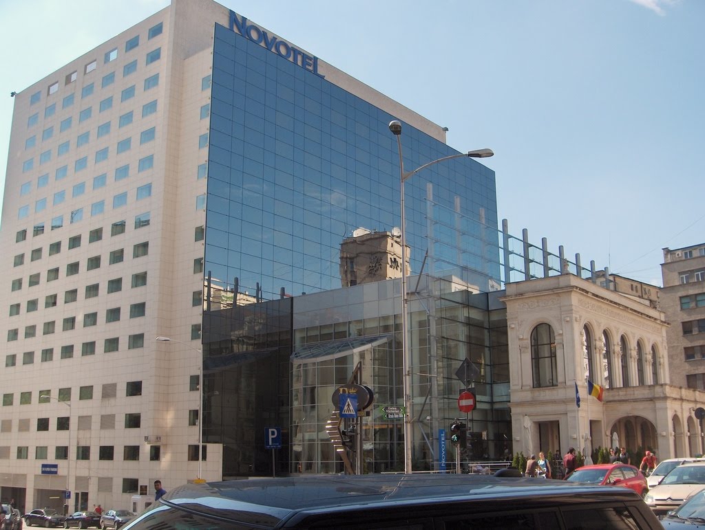 Novotel - Calea Victoriei (Victory Avenue) by Konstantinos Xenos