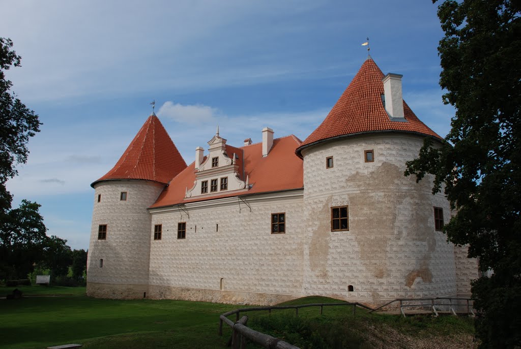 CASTILLO DE BAUSKA - BAUSKAS PILS by Angel Barcelona