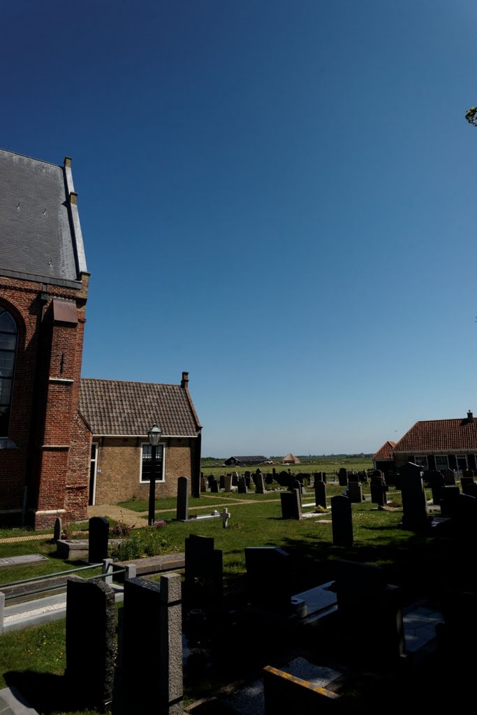 Texel - Den Hoorn - Cemetary of Protestant Church - View NE by txllxt TxllxT