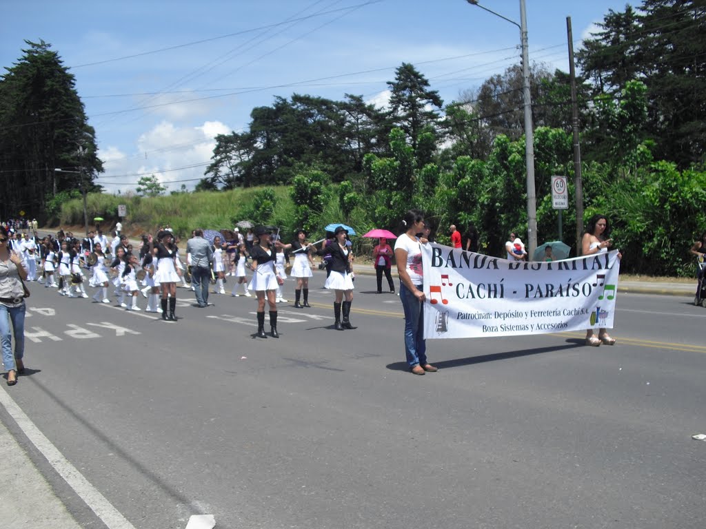 Banda en desfile by FABIAN CV