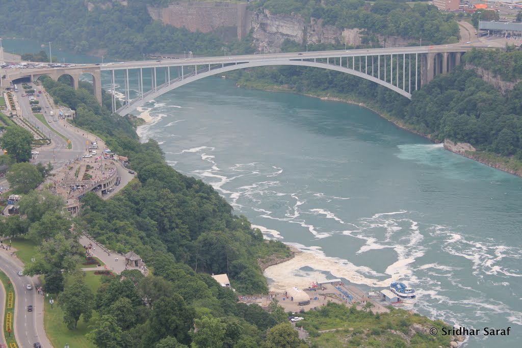 Rainbow Bridge, Niagara Falls, Ontario (Canada) - July 2010 by Sridhar Saraf