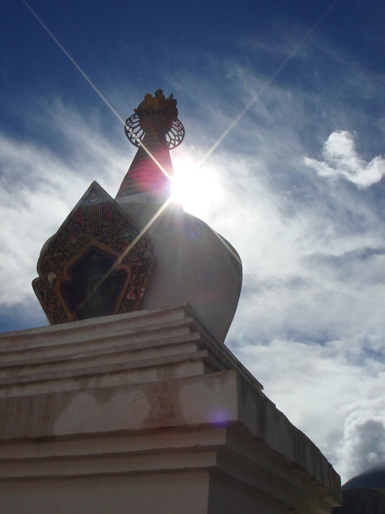 Yushu, Qinghai, China by heseri