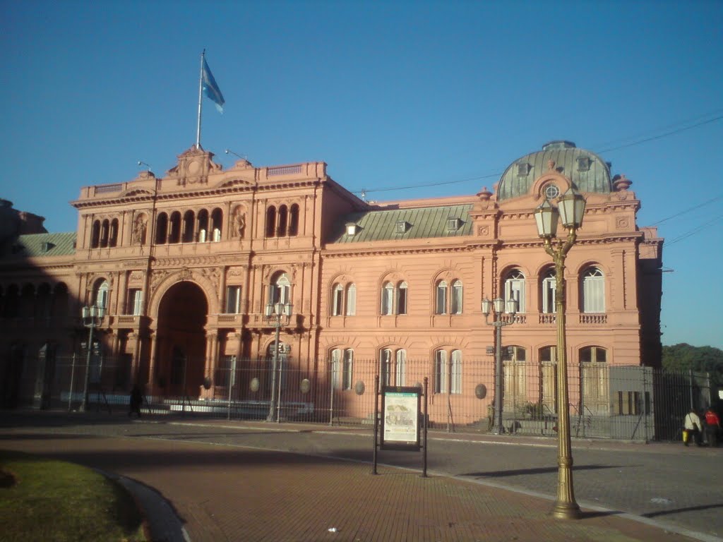 Casa Rosada by Emiliano Federico