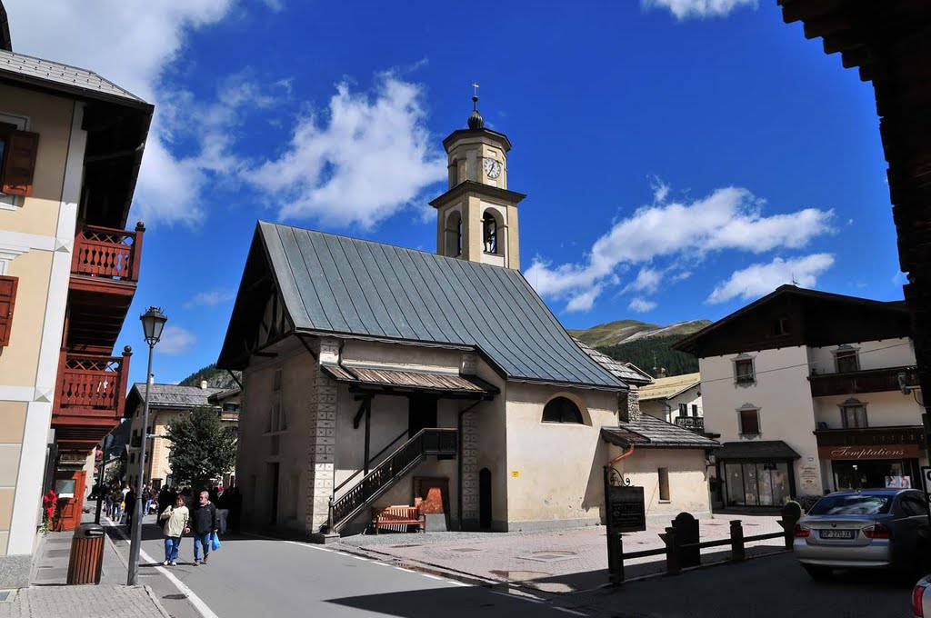 23030 Livigno, Province of Sondrio, Italy by Machmut Mofidi