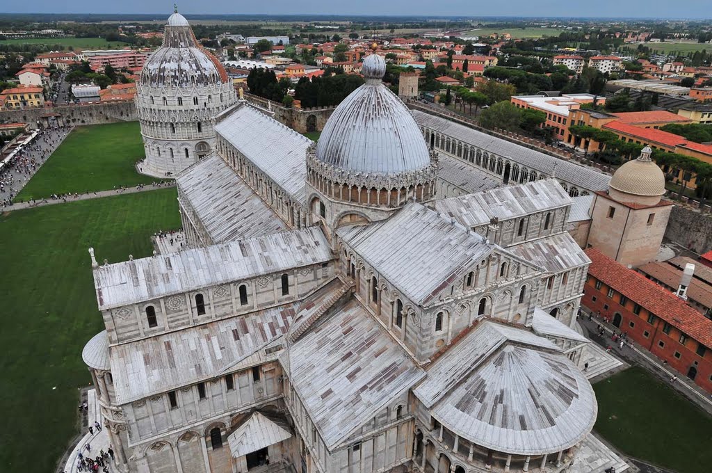 Pisa, Province of Pisa, Italy by Machmut Mofidi