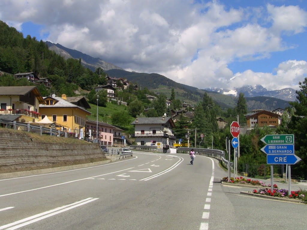 Ripercorrenxdo la valle del Gran San Bernardo - Gignod, scorcio panoramico by Antonio Angelo CARIA