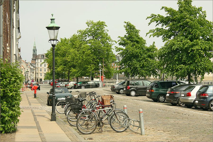 Frederiksholms Kanal, Copenhagen, Denmark. by Nat Dan