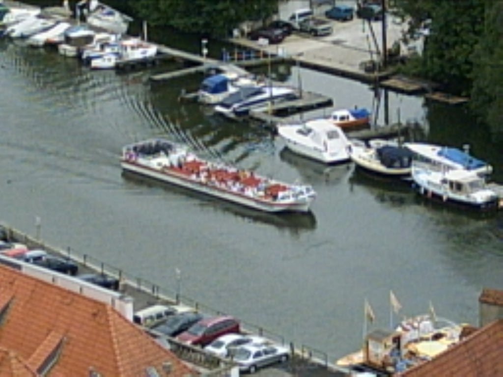 Kanalrundfahrt auf der Trave by Volker Harms