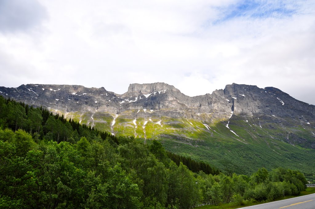 Auf dem Weg zum Geirangerfjord by Carsten Wagner