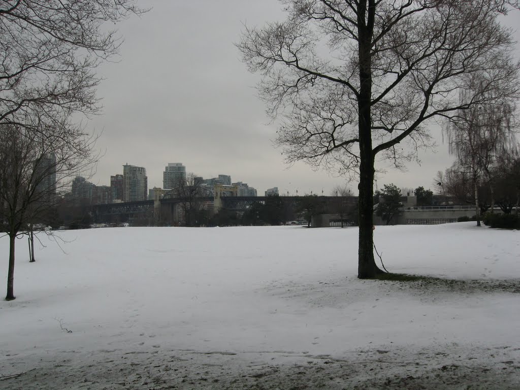 Vanier Park near Vancouver Museum by sergiotrindade