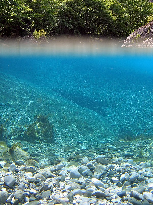 Voidomatis crystal clear water by Αλέξανδρος Σδούκος