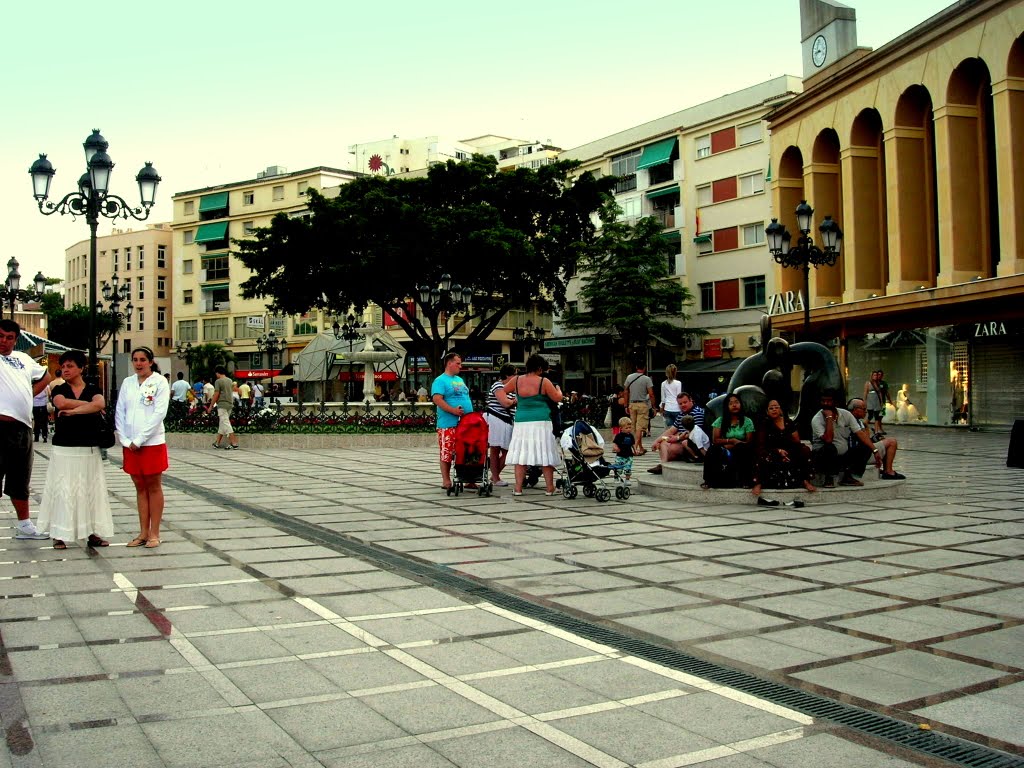 Torremolinos, la nogalera by roby b