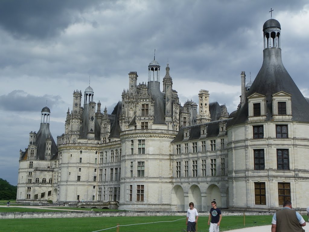 Chateau de Francisco I (Chambord) by GuiaCaravaning