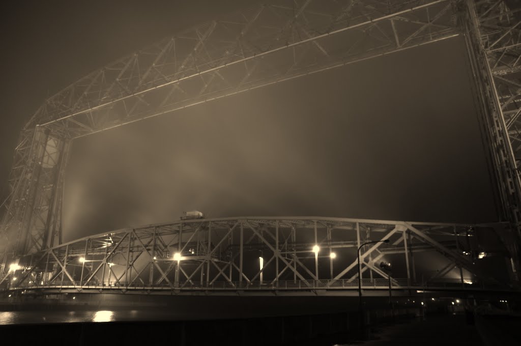 Duluths fog and Bridge by chfcor1.shutterbugst…