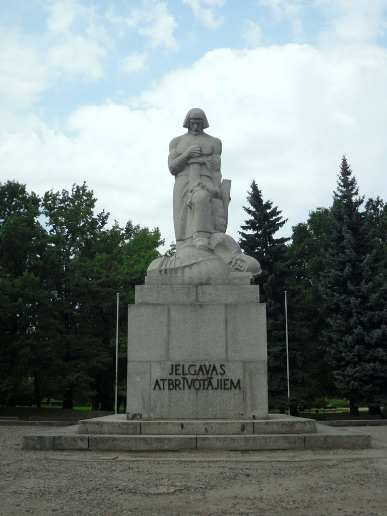 Monument to Jelgava Liberators by vipe