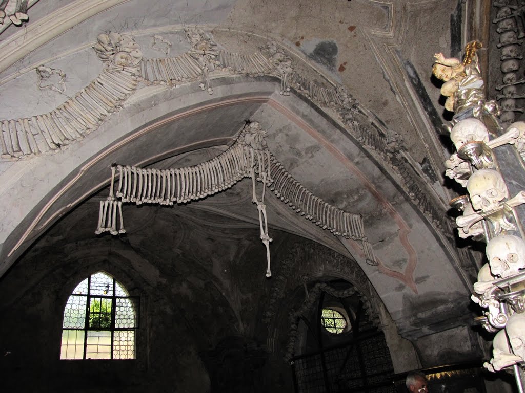 Sedlec Ossuary by MaxTravel