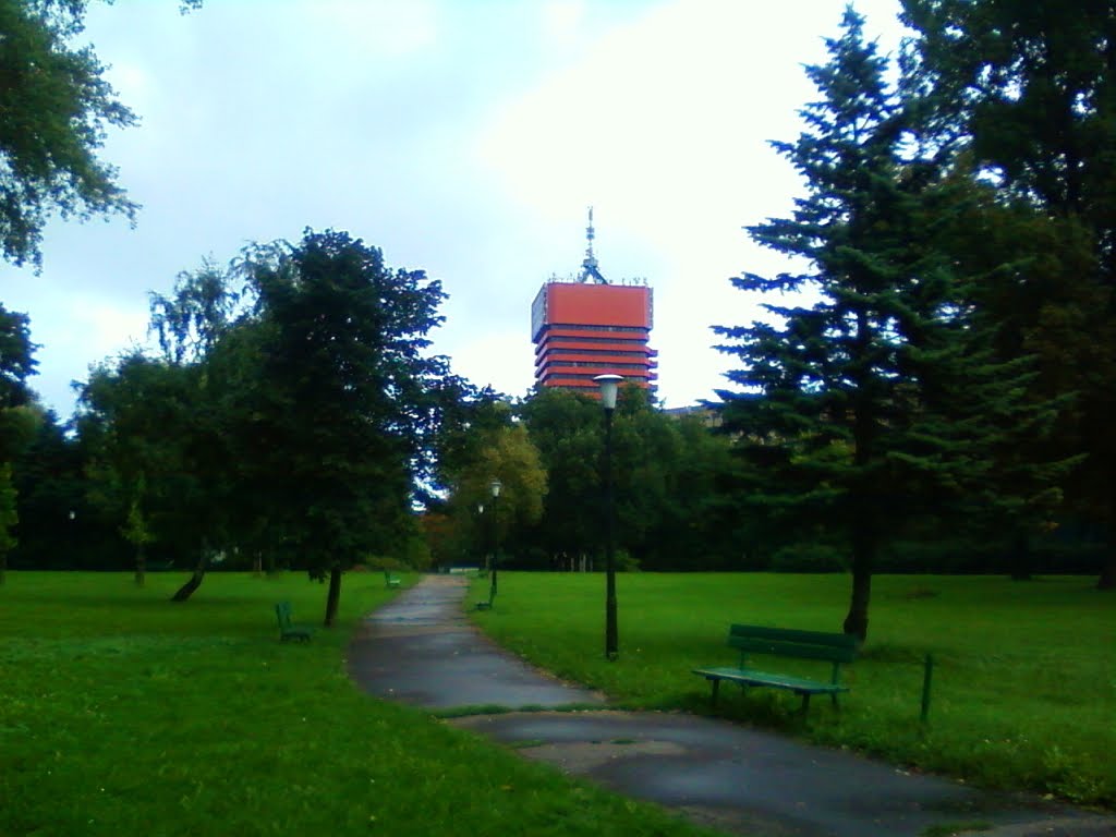 Akademia Ekonomiczna i Park Karola Marcinkowskiego Poznań by maresuav