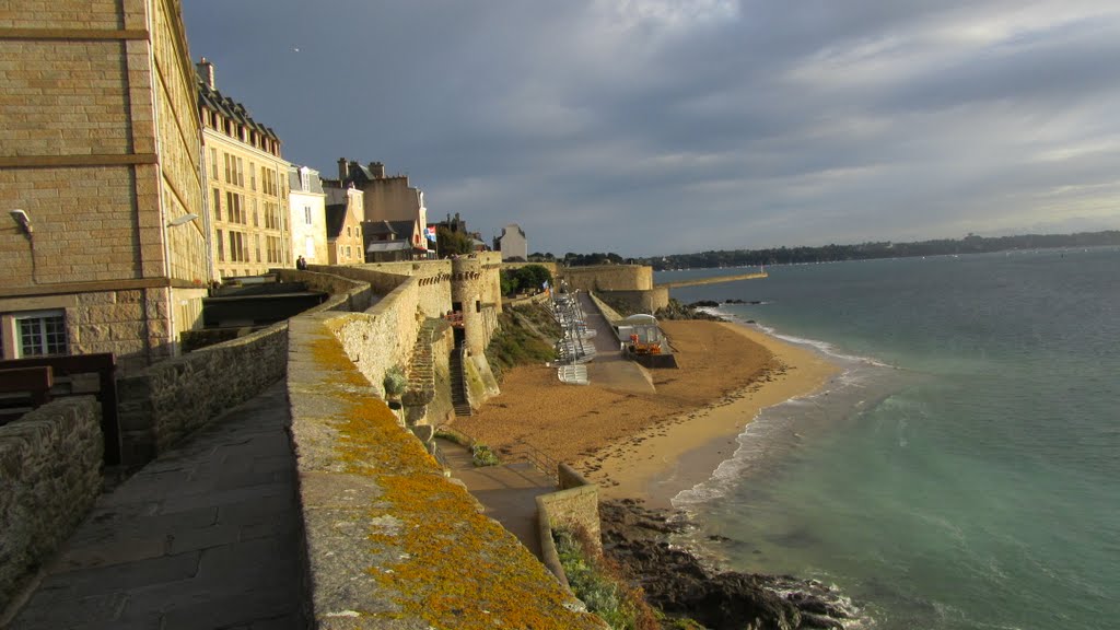 Old city walls and sea by saidel