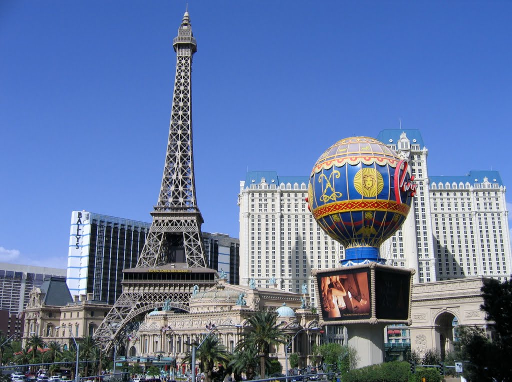 Paris Las Vegas by munchie4