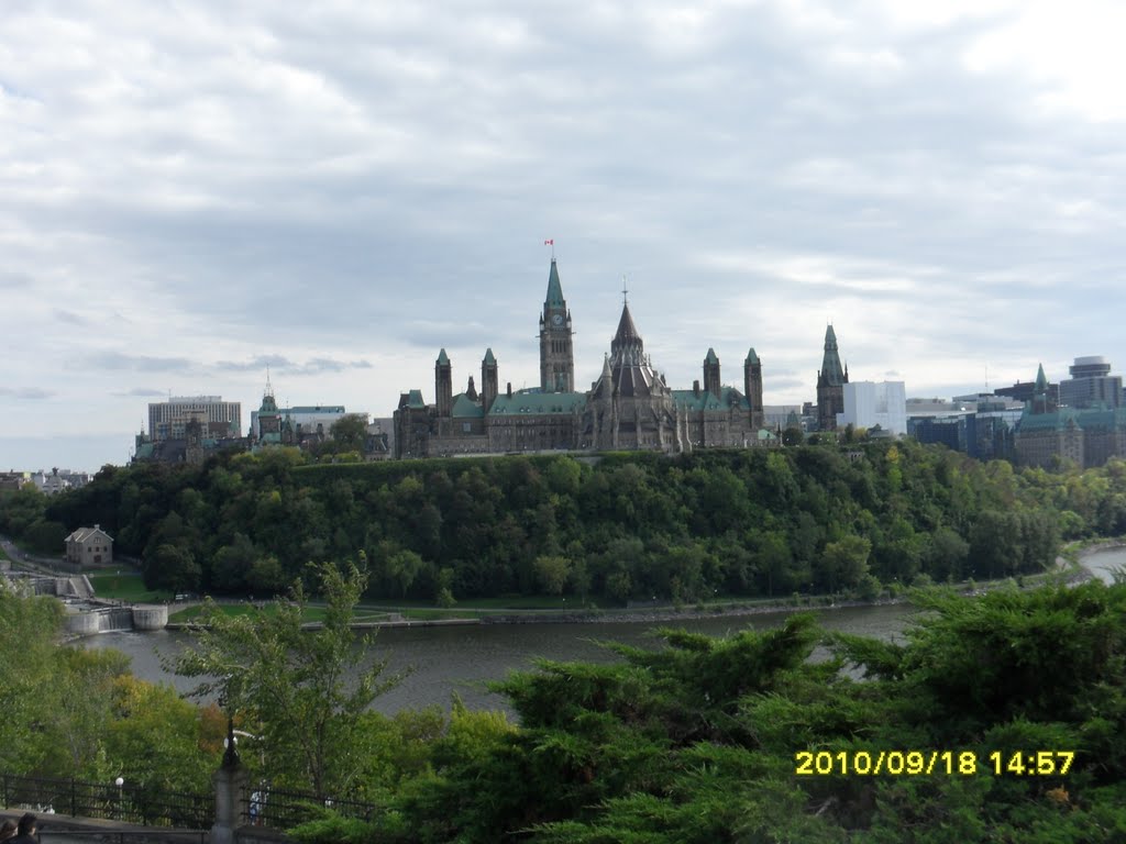 Ottawa, ON, Canada by Victor Matthews