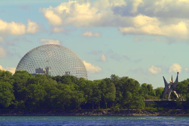 Biosphère by Yves Ouellette