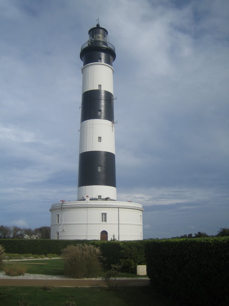 Le phare du Chassiron by mfe