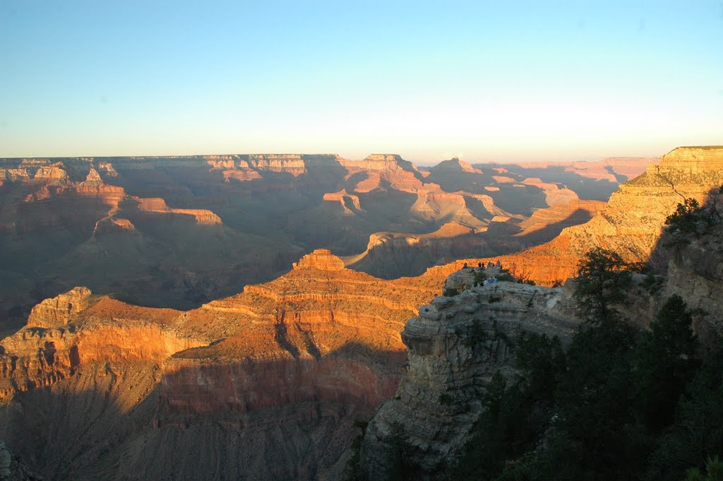 Grand canyon al tramonto - giorgio@riboni.net by Giorgio Riboni