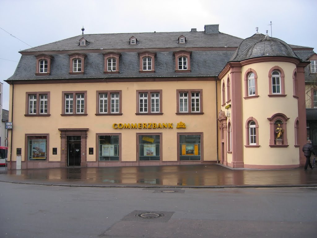 Commerzbank AG Filiale Trier Simeonstraße by Rainer Veth