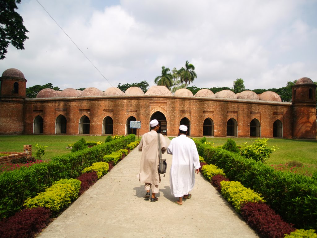 60 tombs masjid, Built by Hazrat Khan Jahan Ali (R) in 1380 at Bagerhat District of Bangladesh. by Shaikh Aslam Goni