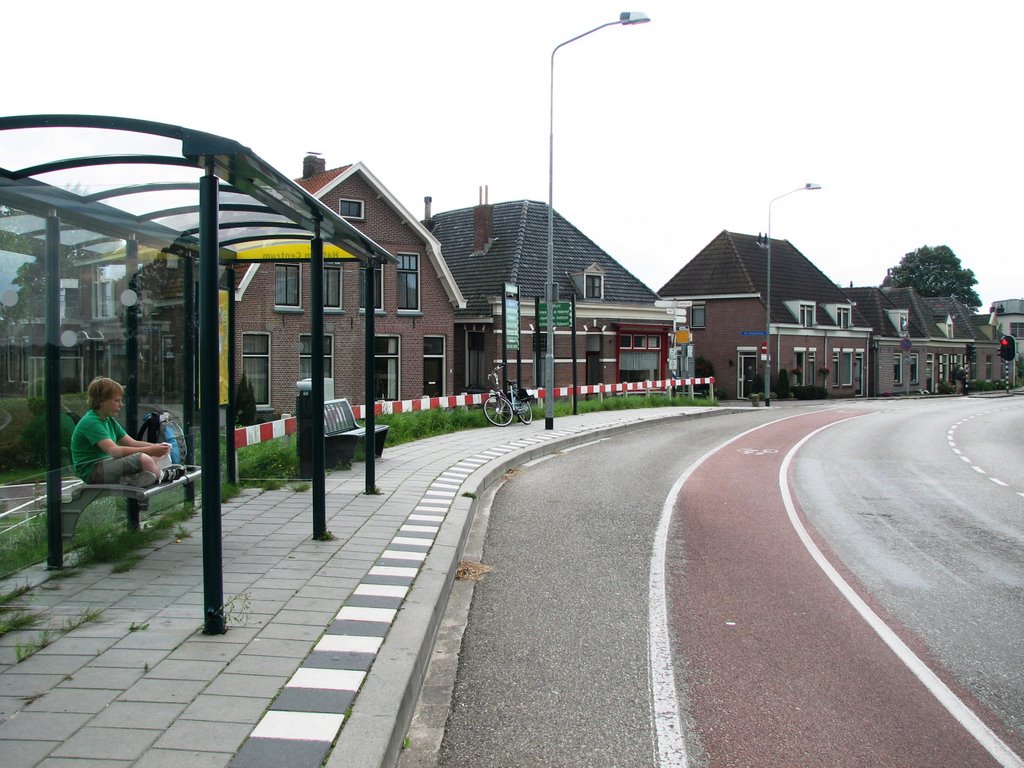 Bushalte Ridderstraat by adhofland