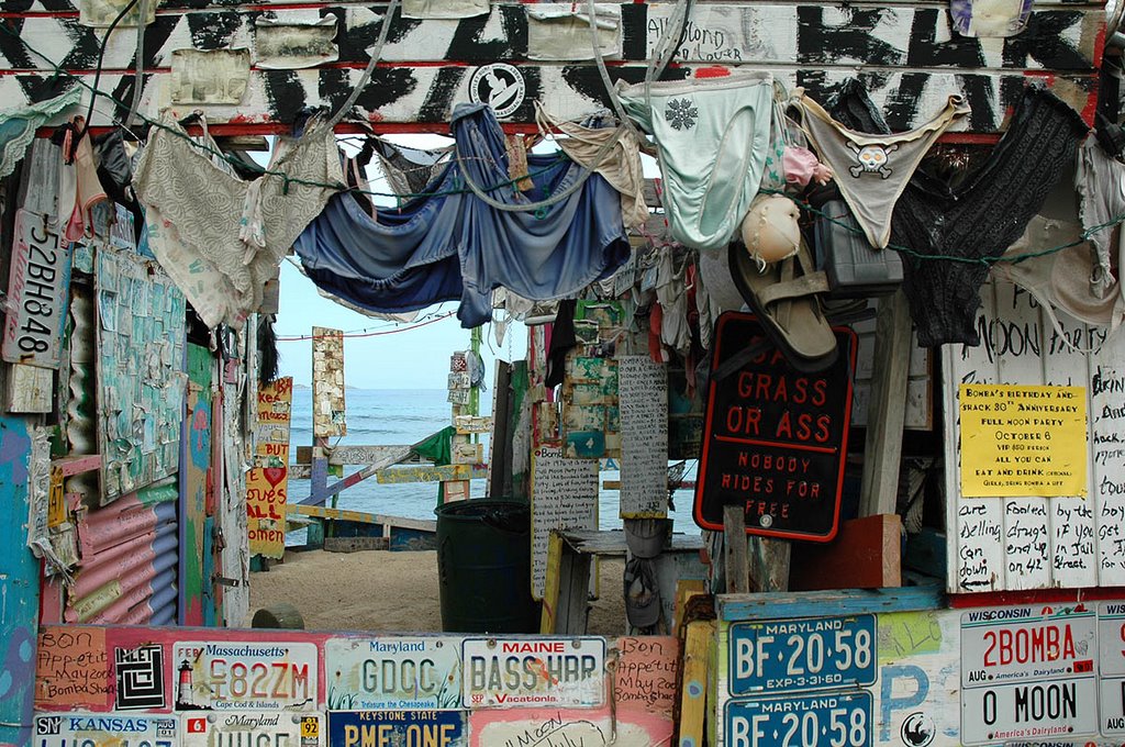 Bomba Shack Beach Bar by Eing