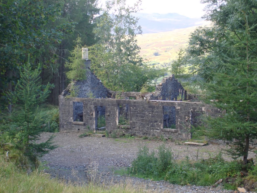 Killin Junction Station - the Old Railway Cottages by creativepics