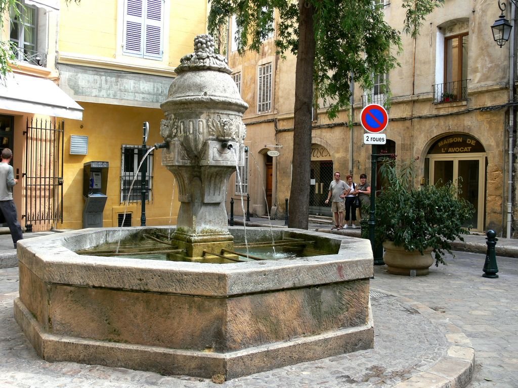 Fontaine à Aix by Dub