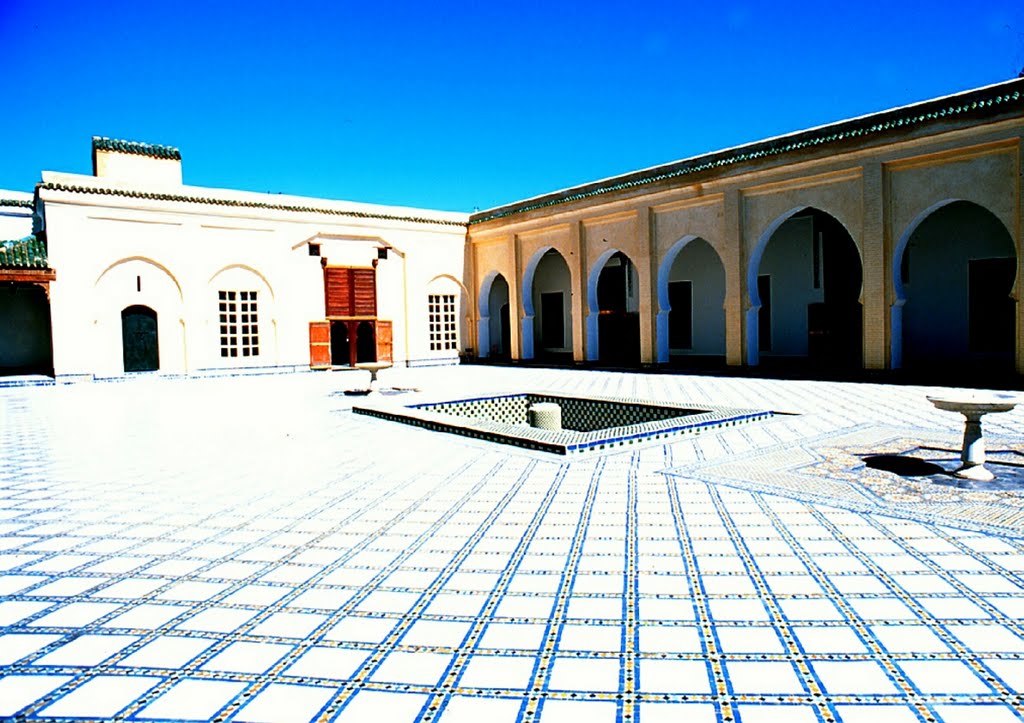 Fès (Musée de la céramique) by Achour Abbes