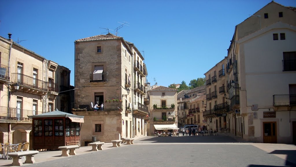 40300 Sepúlveda, Segovia, Spain by iradrian