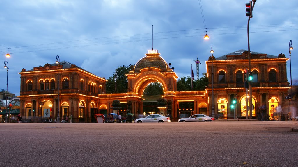 Tivoli park by the evening by Andrey Sulitskiy