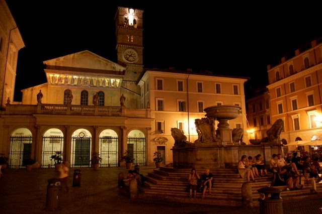 Santa Maria in Trastevere by prontocastelli