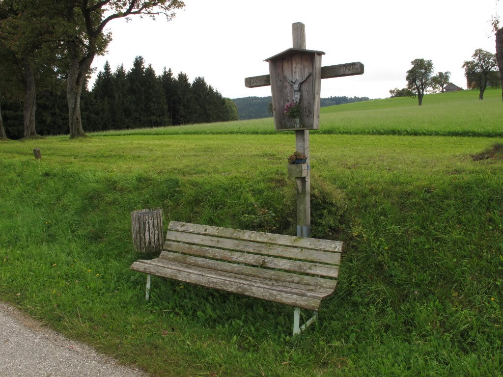 Hölzernes Wegkreuz by cerambyx