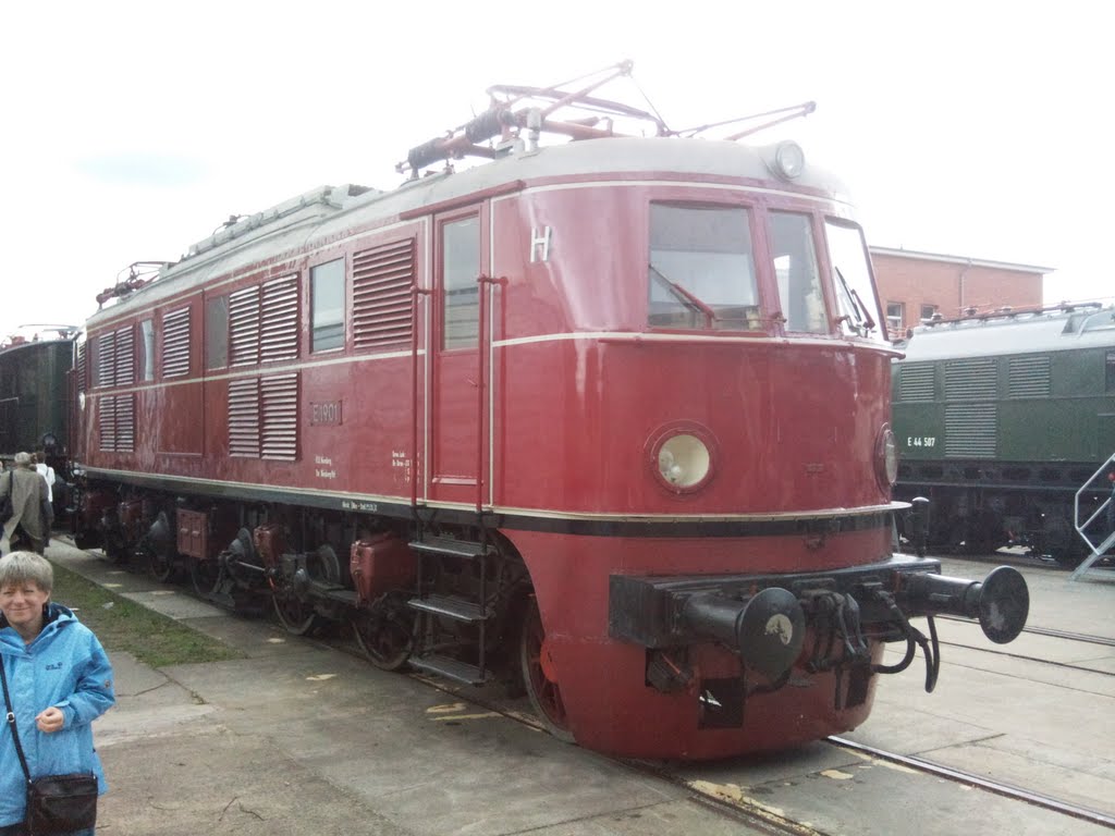 E19 01, Bombardier, Hennigsdorf, September 2010 by Berlin Verkehr