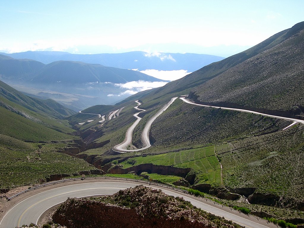 Cuesta de Lipán - RN Nº 52 - Jujuy - Argentina by Gabriel "Kuky" Parra